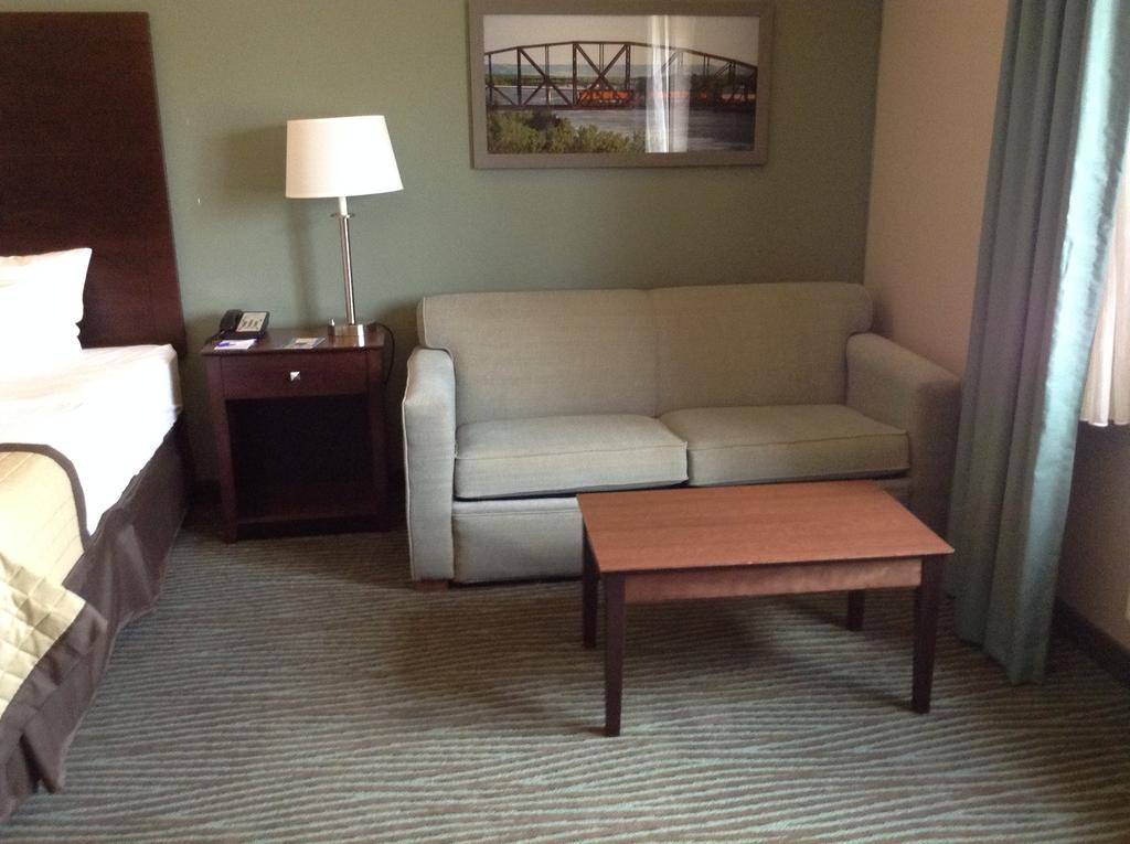 Hotel Baymont By Wyndham Bellevue Esterno foto
