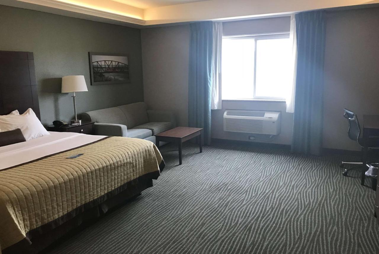 Hotel Baymont By Wyndham Bellevue Esterno foto